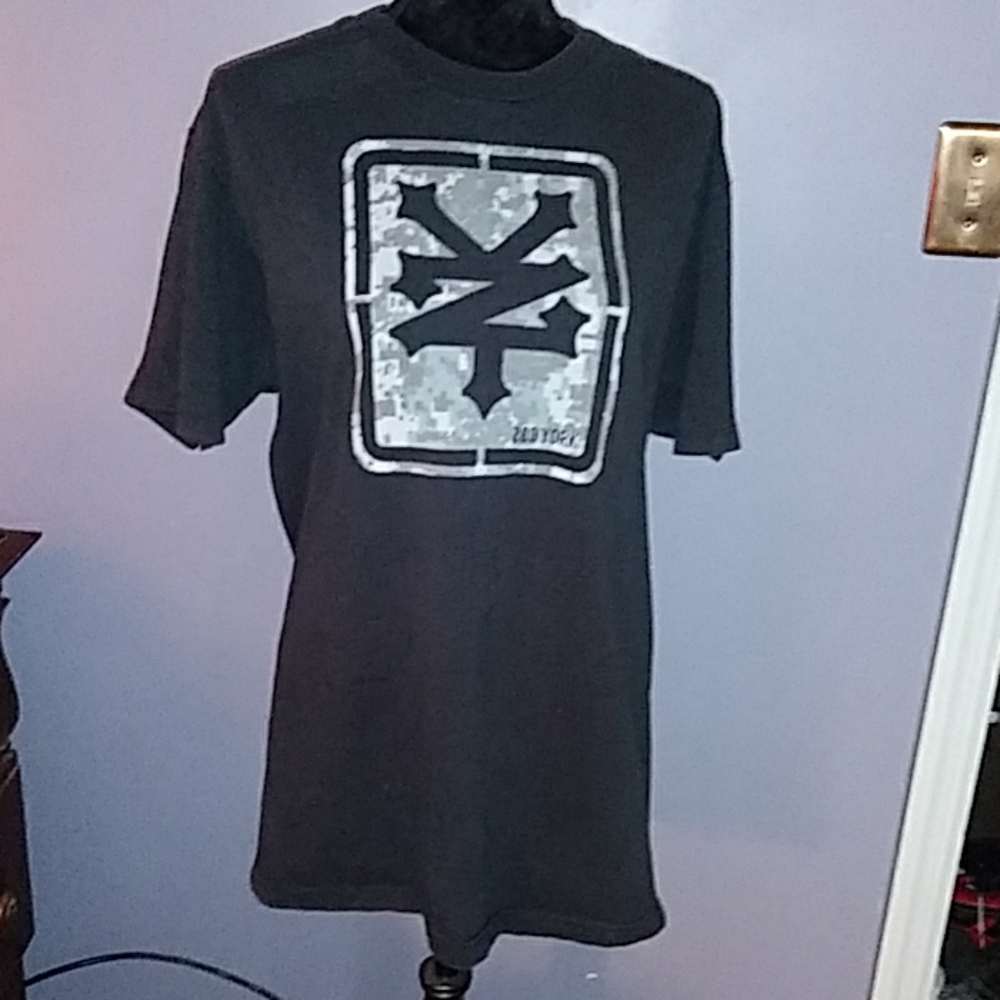 ZOO YORK Graphic Tee Short-Sleeved Size Large
